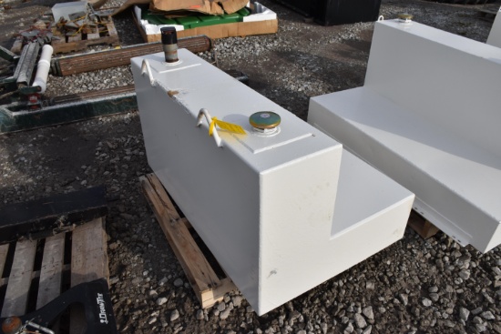 110 gal. L-shape fuel tank