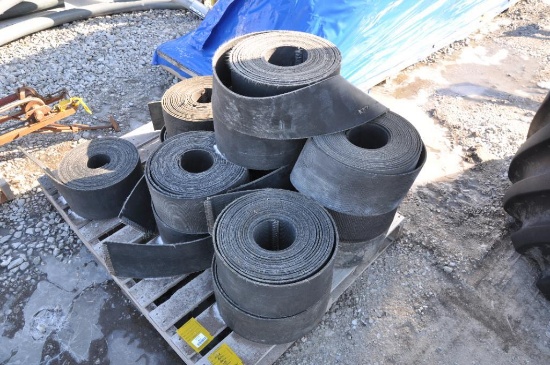 (13) Used belts of Vermeer baler