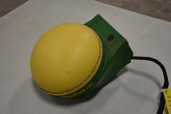 John Deere StarFire iTC receiver
