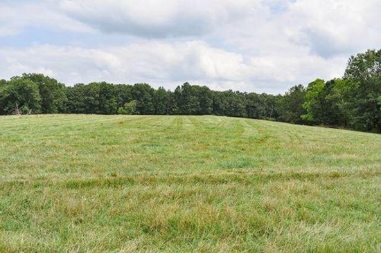 TRACT 5 - 147.40 SURVEYED ACRES
