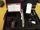 SPRINGFIELD XDS, 45 AUTO PISTOL, LIKE NEW WITH BOX AND GEAR