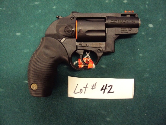 TAURUS 605, 357 MAG REV - NIB