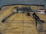 HOYT BOW RAIDER WITH ACCESSORIES & CAMO BAG