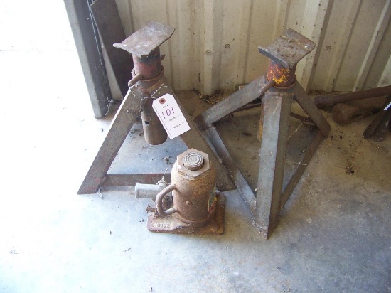 Bottle Jack and Set of Jack Stands