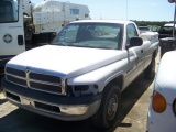 2001 DODGE RAM 2500 PICKUP TRUCK