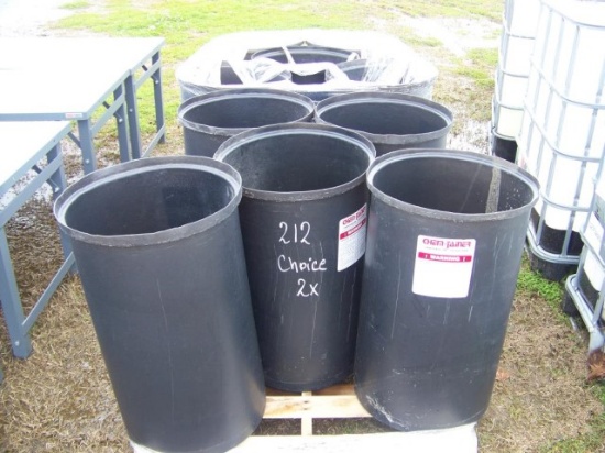 PALLET 25 GAL. PLASTIC CONTAINERS CHOICE
