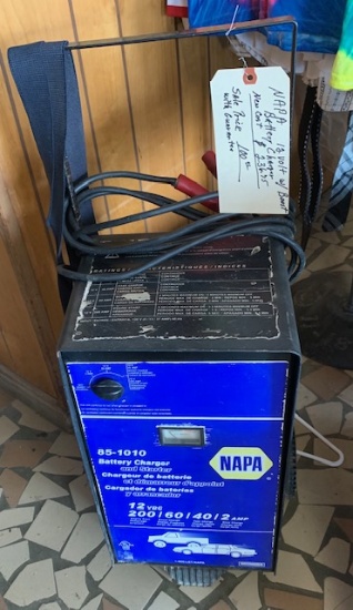 NAPA 12 volt battery charger