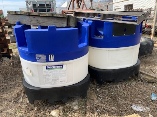 lot of 2 heavy plastic containers Must pick up