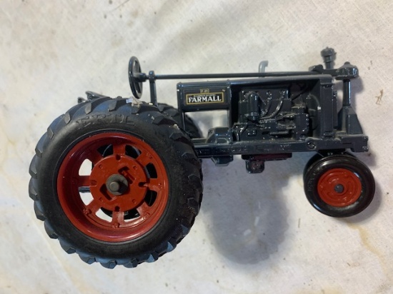 Black Farmall F20 toy tractor