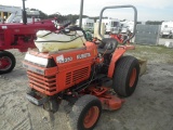 11-01515 (Equip.-Tractor)  Seller:Private/Dealer KUBOTA L2350 TRACTOR WITH SPRAYER- 5 FOO