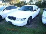 11-06214 (Cars-Sedan 4D)  Seller:Pinellas County Sheriff-s Ofc 2010 FORD CROWNVIC
