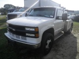 11-08113 (Trucks-Wrecker)  Seller:Private/Dealer 2001 CHEV 3500