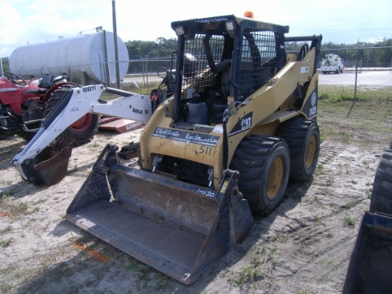 1-01130 (Equip.-Loader- skid steer)  Seller:City of Dunedin CATERPILLAR 242B SKID STEER LOADER WITH