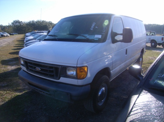 1-06114 (Trucks-Van Cargo)  Seller:Hernando County Sheriff-s 2006 FORD E350