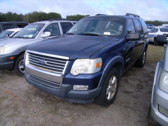 1-05133 (Cars-SUV 4D)  Seller:Florida State ACS 2007 FORD EXPLORER