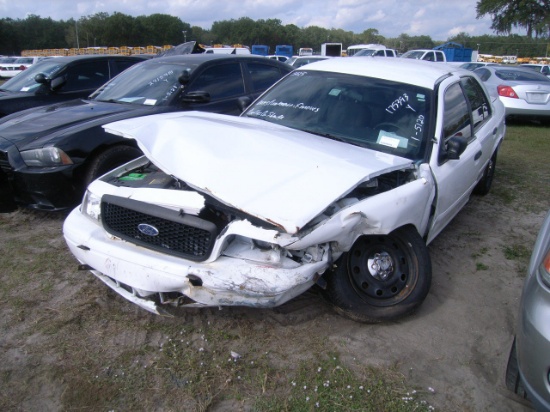 1-05120 (Cars-Sedan 4D)  Seller:Pinellas County Sheriff-s Ofc 2008 FORD CROWNVIC