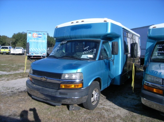 1-08226 (Trucks-Buses)  Seller:Hillsborough County B.O.C.C. 2011 CHBU 3500