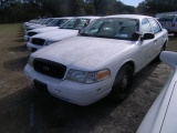 1-06146 (Cars-Sedan 4D)  Seller:Hillsborough County Sheriff-s 2007 FORD CROWNVIC