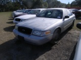 1-06149 (Cars-Sedan 4D)  Seller:Hillsborough County Sheriff-s 2006 FORD CROWNVIC