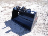 2-01116 (Equip.-Implement- misc.)  Seller:Private/Dealer EMAQ 60 INCH VOLVO EC160 BUCKET ATTACHME
