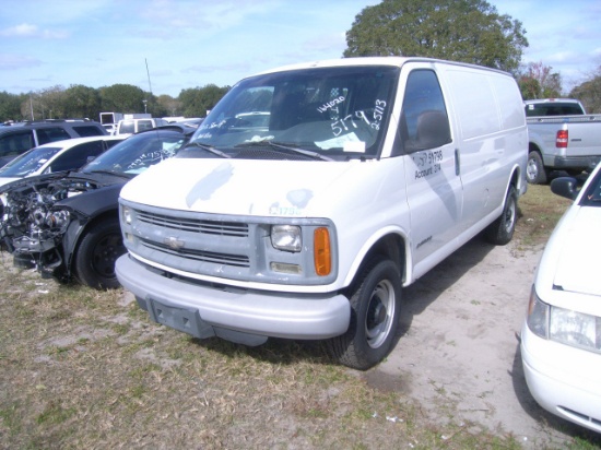 2-05113 (Trucks-Van Cargo)  Seller:Hillsborough County Sheriff-s 2002 CHEV 2500
