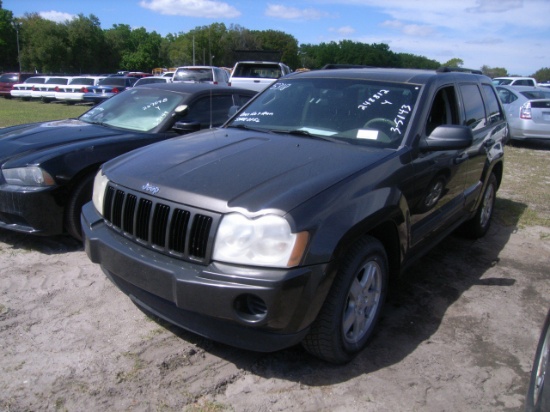 3-05143 (Cars-SUV 4D)  Seller:Florida State FDLE 2006 JEEP CHEROKEE