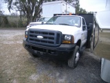 3-09112 (Trucks-Dump)  Seller:Private/Dealer 2006 FORD F350