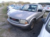 3-06118 (Trucks-Pickup 2D)  Seller:Florida State DEP 2001 GMC SONOMA