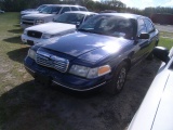 3-06130 (Cars-Sedan 4D)  Seller:Martin County Sheriff-s Office 2004 FORD CROWNVIC