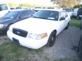 3-05117 (Cars-Sedan 4D)  Seller:City of Bradenton 2008 FORD CROWNVIC