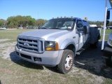 3-08223 (Trucks-Utility 4D)  Seller:Pinellas County BOCC 2006 FORD F550