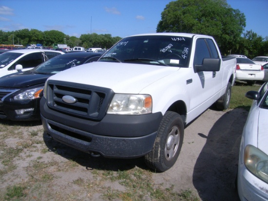 4-05114 (Trucks-Pickup 2D)  Seller:Florida State ACS 2006 FORD F150