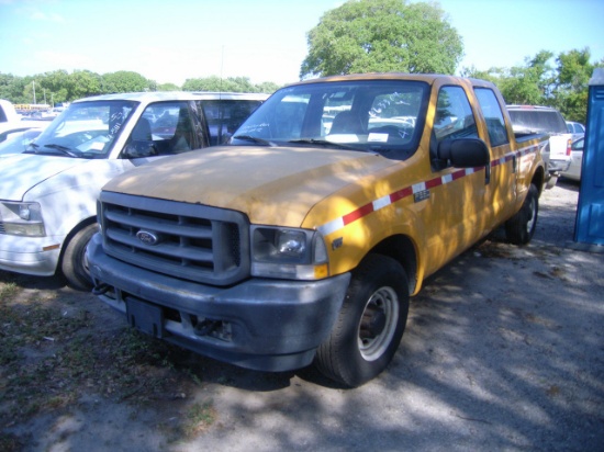 4-05110 (Trucks-Pickup 4D)  Seller:Florida State DOT 2002 FORD F250