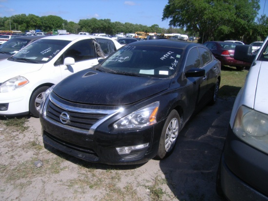 4-05115 (Cars-Sedan 4D)  Seller:Pinellas County Sheriff-s Ofc 2014 NISS ALTIMA