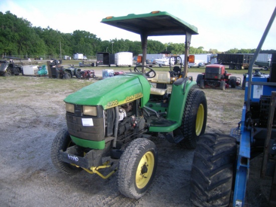 5-01140 (Equip.-Tractor)  Seller:Private/Dealer JOHN DEERE 4300 FARM TRACTOR WITH 72