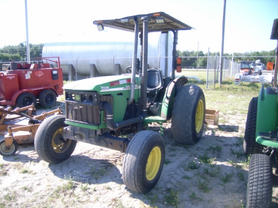 5-01142 (Equip.-Tractor)  Seller:Private/Dealer JOHN DEERE 5105 OROPS TRACTOR WITH 3PT