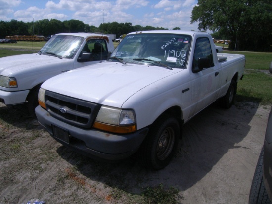 5-05116 (Trucks-Pickup 2D)  Seller:Florida State ACS 2000 FORD RANGER