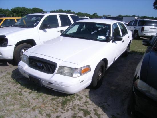 5-05126 (Cars-Sedan 4D)  Seller:Hillsborough County Sheriff-s 2011 FORD CROWNVIC