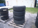 7-04180 (Equip.-Automotive)  Seller:Private/Dealer (4) TIRES AND RIMS