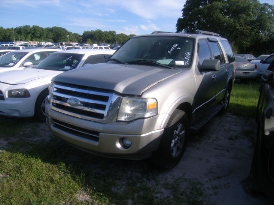 7-05116 (Cars-SUV 4D)  Seller:Florida State DFS 2009 FORD EXPEDITIO