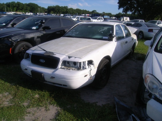 7-05119 (Cars-Sedan 4D)  Seller:Hillsborough County Sheriff-s 2007 FORD CROWNVIC