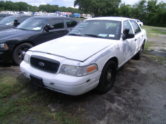 8-05110 (Cars-Sedan 4D)  Seller:Hillsborough County Sheriff-s 2007 FORD CROWNVIC