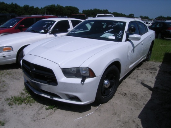 8-05136 (Cars-Sedan 4D)  Seller:Hillsborough County Sheriff-s 2013 DODG CHARGER