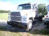 8-08211 (Trucks-Transport)  Seller:Private/Dealer 1997 FORD LN7000