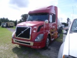 8-09121 (Trucks-Tractor)  Seller:Private/Dealer 2008 VOLV VNL