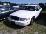 8-06251 (Cars-Sedan 4D)  Seller:Hillsborough County Sheriff-s 2008 FORD CROWNVIC