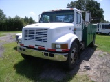8-09132 (Trucks-Utility 2D)  Seller:Private/Dealer 1999 INTL 4700