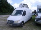 8-08243 (Trucks-Van Cargo)  Seller:Private/Dealer 2006 FRHT 3500SHC