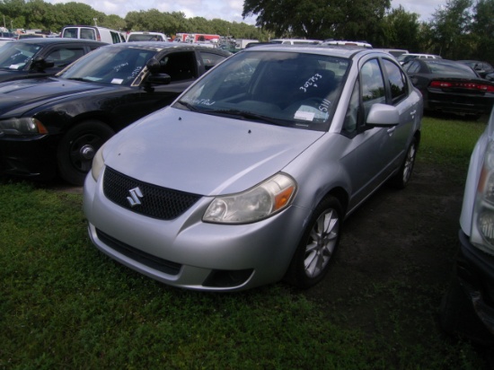 9-05111 (Cars-Sedan 4D)  Seller:Private/Dealer 2011 SUZI SX4