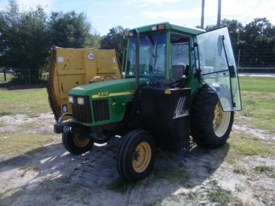12-01142 (Equip.-Tractor)  Seller:Manatee County JOHN DEERE 5510 ENCLOSED CAB TRACTOR